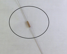 masse laiton percé pour lester votre balancier fil soie 4X4X14 mm ø 1.00mm