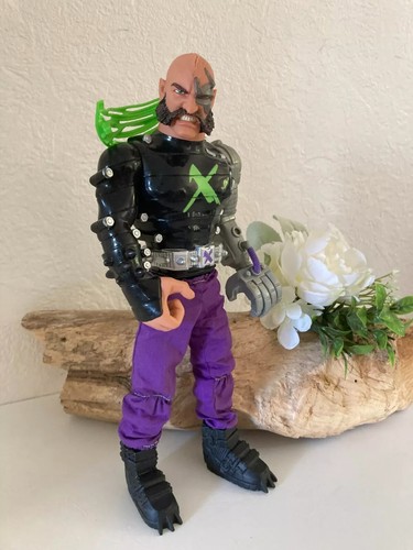 Action man figurine - ⚜️,