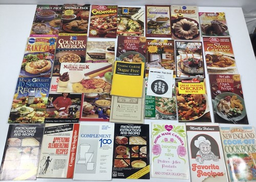 Lot cookbooks booklets - of, 31