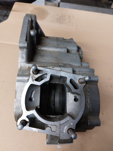 Carter moteur principale - carter,