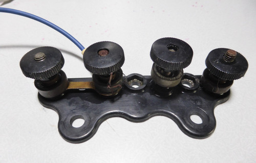 Ancien porte fusibles peugeot - ancien,