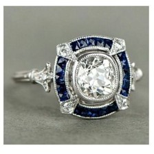Bague de fiançailles simulée