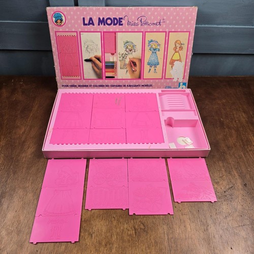 Jeu vintage mode miss - mode,