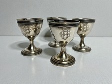 Arts de la table, série