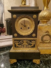 Horloge Ancienne En Bronze