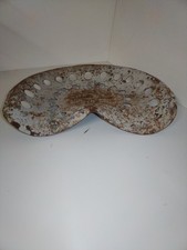 Ancien siège de Tracteur en tôle, ferme machine agricole