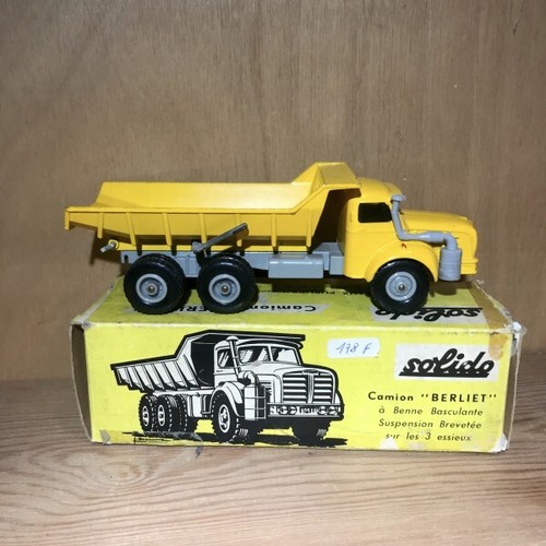 Camion berliet jaune - berliet,