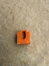 Plastique Côté Carburateur