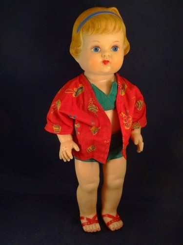 Ancien jouet poupée - , maillot