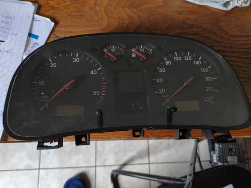 Compteur volkswagen golf - volkswagen, 1.9