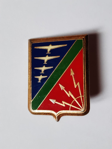 Insigne métal base aérienne