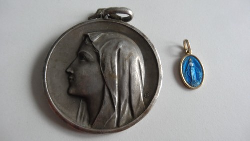 Deux pendentifs métal vierge - deux, pendentifs: