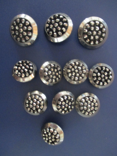 Boutons verre anciens - 11,