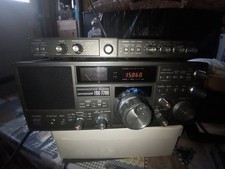 Récepteur ondes courtes de 0 à 30Mghz FRG7700 +Antenne active + tuner d'antenne