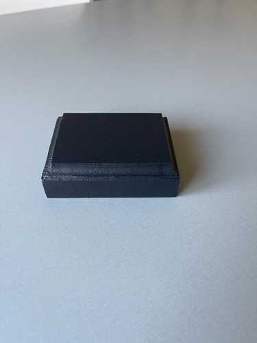Socle bois peint - socle, noir