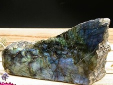 LABRADORITE, SEMI BRUTE, UNE