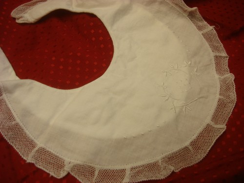 Ancien bavoir bebe - ,