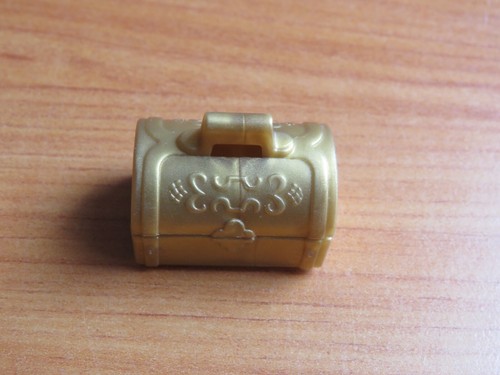 Piece playmobil coffre doré - -,