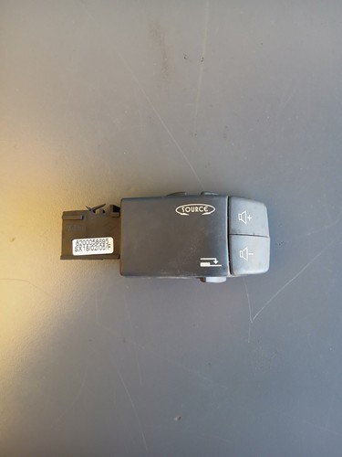 Renault clio commande au - /,