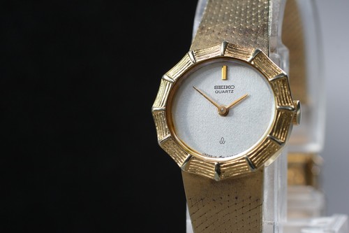 Vintage 1977 exc bracelet - vintage,