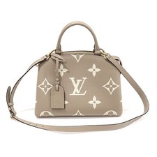 Louis Vuitton M58914 Trousse