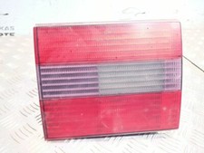 Feu arrière gauche intérieur Volkswagen Passat B4 1994 GUST28564