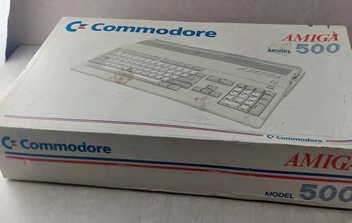 Ancien commodore single - +,