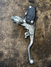 maitre cylindre de frein avant