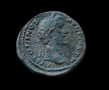 Antonin Le pieux , Sesterce