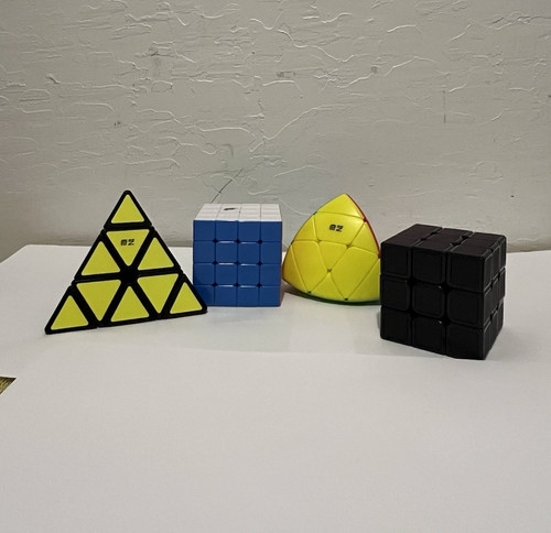 Lot rubiks cubes - lot, 4