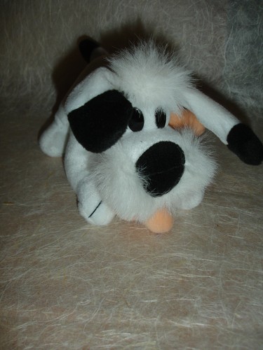 Peluche idefix chien - peluche,