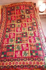 Tenture , Jete de Canapè , Dessus de Lit , Nappe - Fait Main