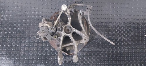 Fusée arrière gauche peugeot - fusée,