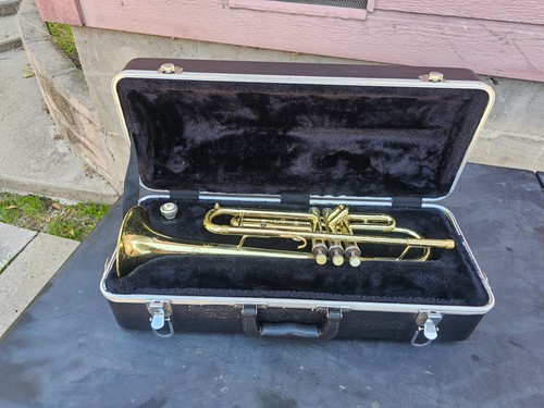 Conn director trumpet 18b with - conn,