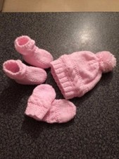 LOT BÉBÉ TRICOTÉ MAIN -