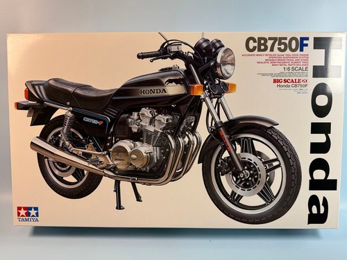 Tamiya honda cb750f big - 1/6,