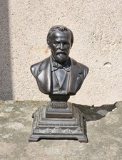 Buste de Louis Pasteur en