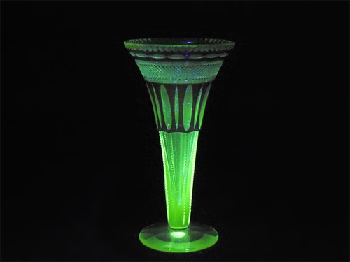 Showa retro uranium glass - uranium,