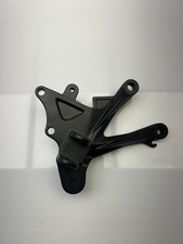 Platine repose pied avant droite origine Kawasaki ZX10R 2008 - 2010