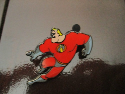 Pins disneyland paris - disneyland,