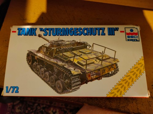 Esci tank sturmgeschutz - 1/72,