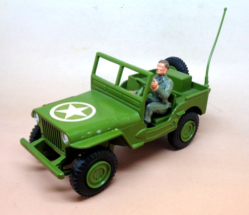 Dinky toys réf 612 - us, jeep