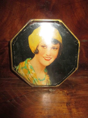 Ancienne boite publicitaire - ancienne,