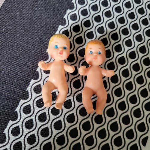 Lot bébés barbie - de,
