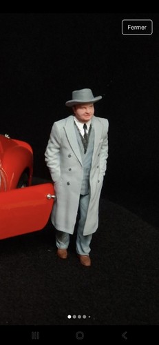 Figurine enzo ferrari resine - figurine,