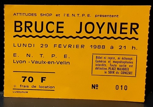 Ticket billet used place - ticket,