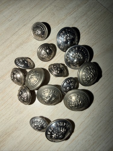 Lot boutons sapeurs - lot, 15