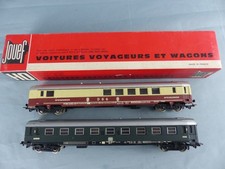 Lot de 2 wagons voyageurs
