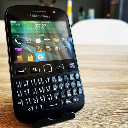 Blackberry 9720