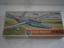 ANCIENNE MAQUETTE AVION FOUGA MAGISTER CM.170 AIRFIX 1/72 (VINTAGE 1981)